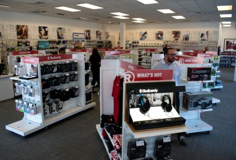 RadioShack Reboot: Retailer powers up with new vision