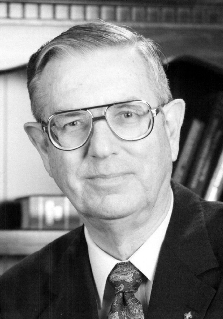 Bob Nichols, of Freese and Nichols, dies