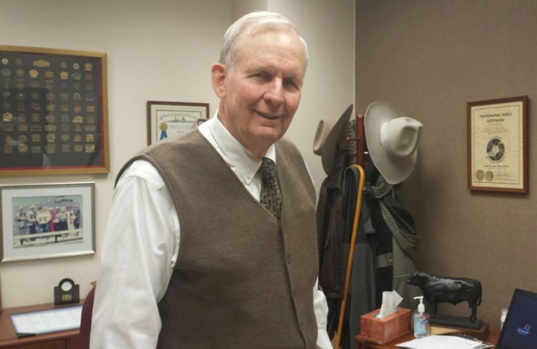 Stock Show Insider: Watching over the show