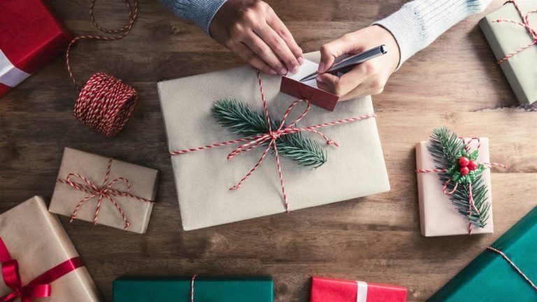 Eco-friendly gifts for a merrier (and greener) holiday season