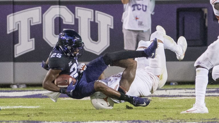 No. 10 TCU rebounds from 1st loss with 24-7 win over Texas