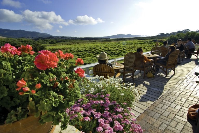 American Airlines begins year-round service to Monterey