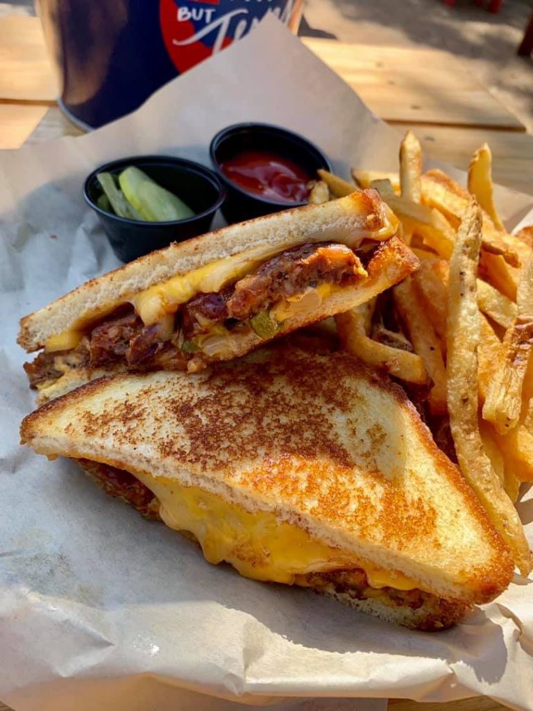 New restaurant announces plans for former La Zona space on Magnolia