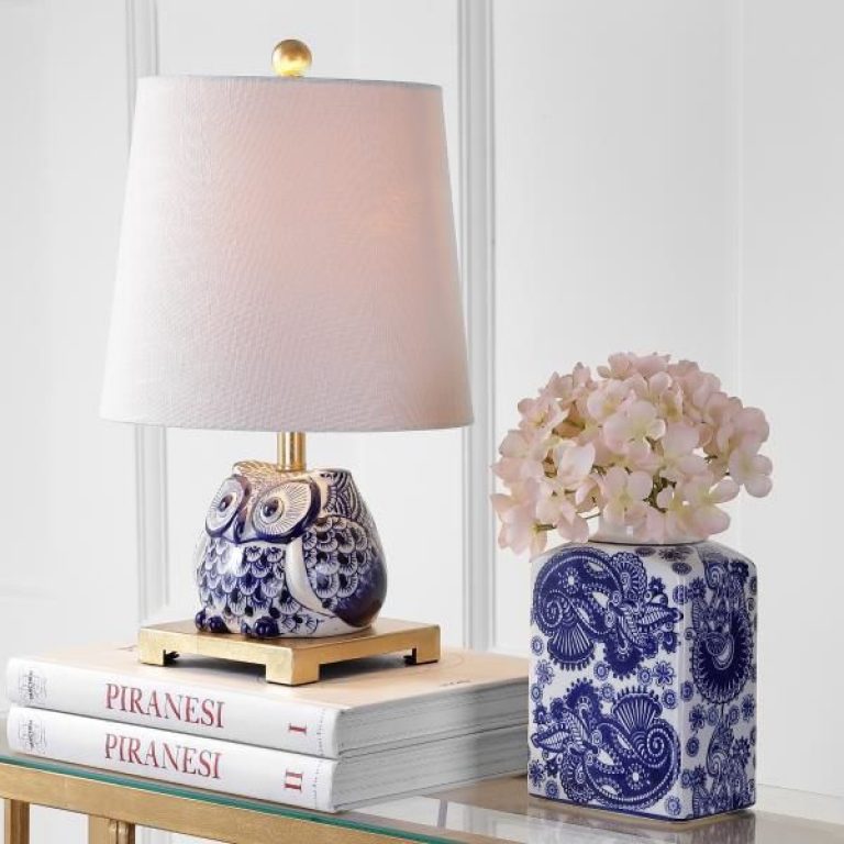 Decorating With Table Lamps: The 5 Best Tips for 2020