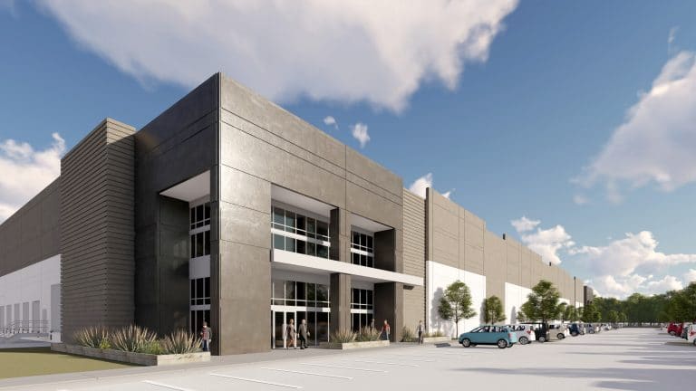 1000Bulbs.com leases in Mesquite
