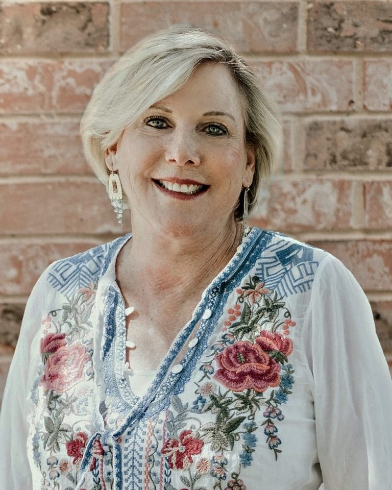 Longtime civic leader and fashion consultant passes