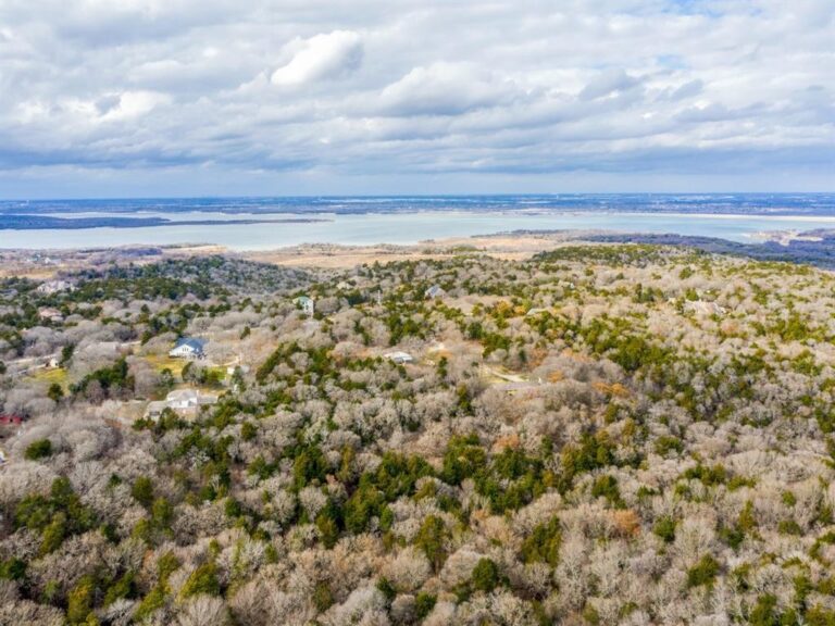 Unique parcel of land hits market