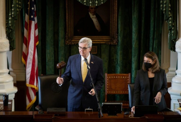 Dan Patrick announces 2021 priorities focused on pandemic, power grid and socially conservative issues