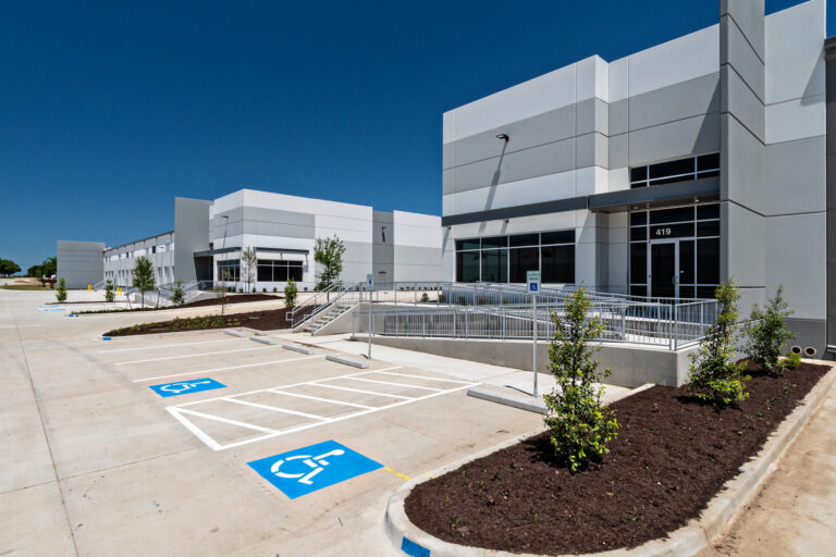 Chicago logistics operator sets up DFW Airport-area beachhead