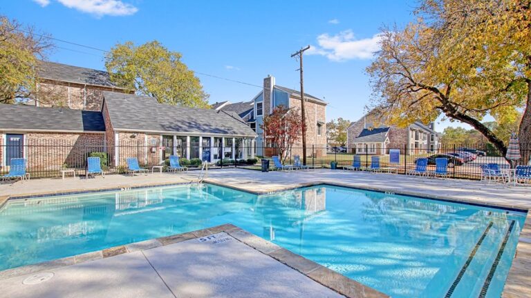 Haltom City apartment sold