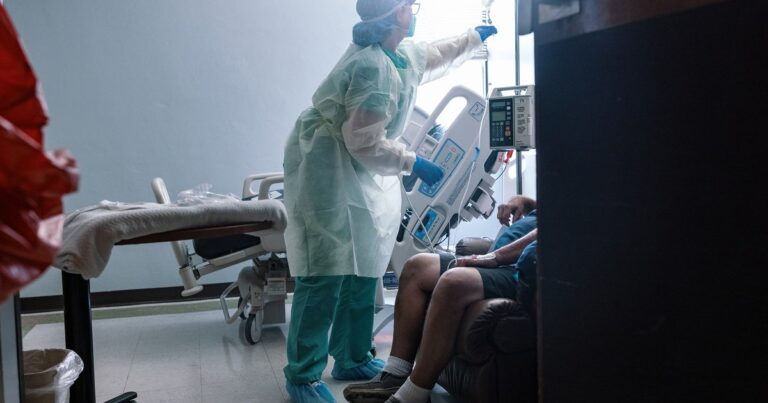 People under 50 making up larger share of Texas COVID-19 hospitalizations than at any point in the pandemic