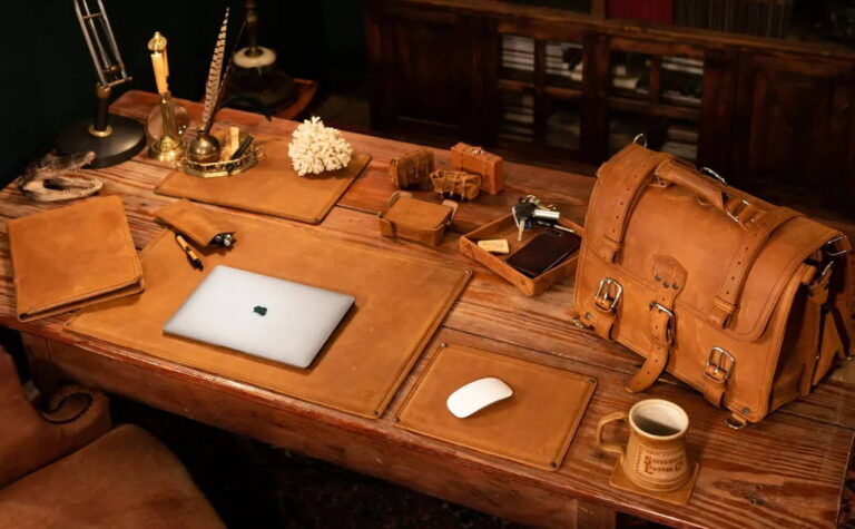 Saddleback Leather