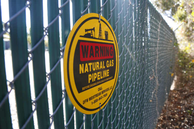 In shadow of North Texas gas drilling sites, health fears escalate