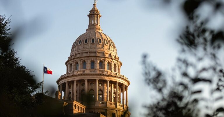 U.S. Department of Justice sues Texas over new political maps