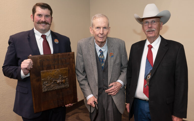 W.R. Watt family receives Bill King Award at Stock Show event