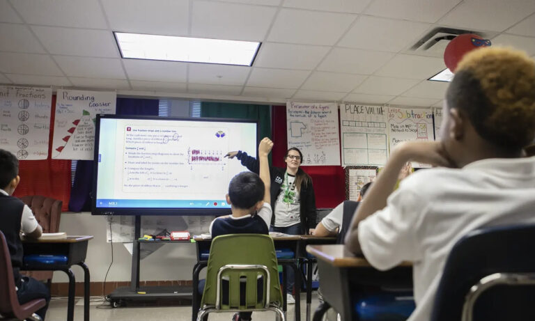 Texas school ratings show improvement compared to 2019, but those in poorer neighborhoods still lag