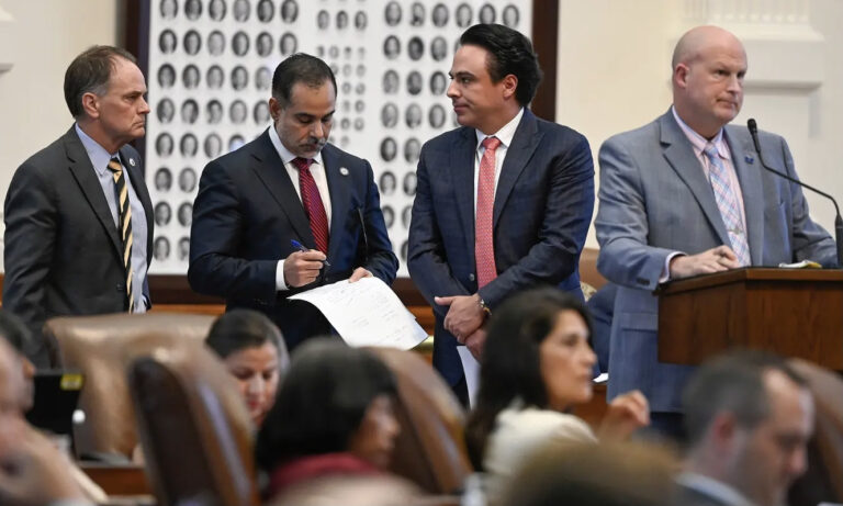 Paxton impeachment fight exposes deep fissures among Texas Republicans