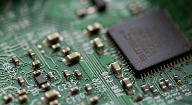 With $1.4 billion investment, Texas hopes to sprint to the front of the microchip manufacturing race