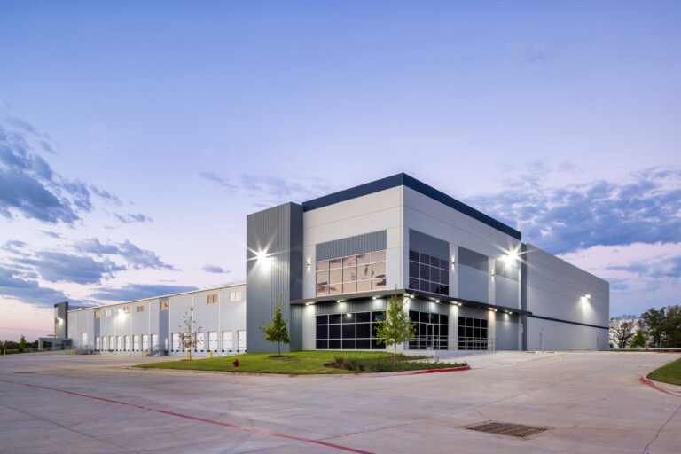 ADOLFSON & PETERSON CONSTRUCTION COMPLETES MID CITIES LOGISTICS PROJECT