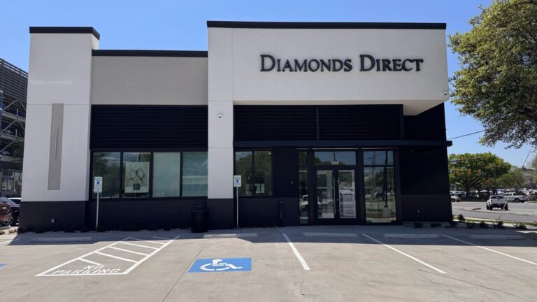 MORE DIAMONDS FOR DFW: DIAMONDS DIRECT OPENS THIRD LOCATION