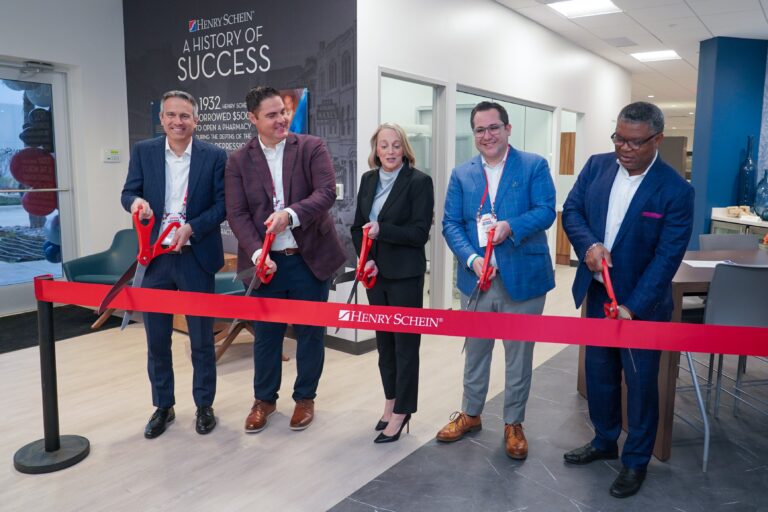 HENRY SCHEIN UNVEILS NEW DALLAS DISCOVERY CENTER