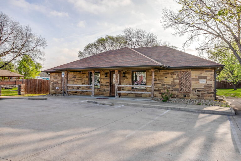 LanCarte Commercial Facilitates Quick Sale of 2524 Carson St. in Haltom City