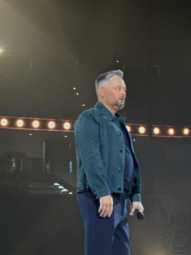 Nate Bargatze Delivers Big Laughs During Fort Worth Netflix Taping