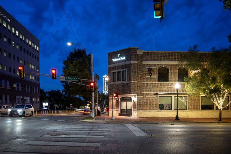 Valliance Bank celebrates grand opening of new Near Southside location