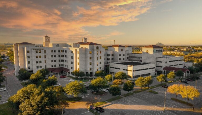 Texas Health Southwest Maintains National Nursing Recognition